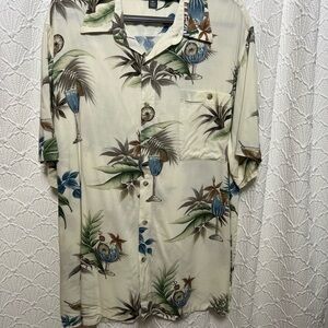 “Croft & Barrow” Women’s SZ: (XL) Button-Up Top Cocktail 🍸